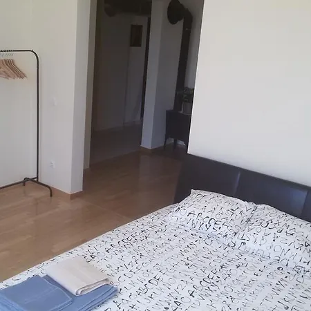Gates To Ii Appartement